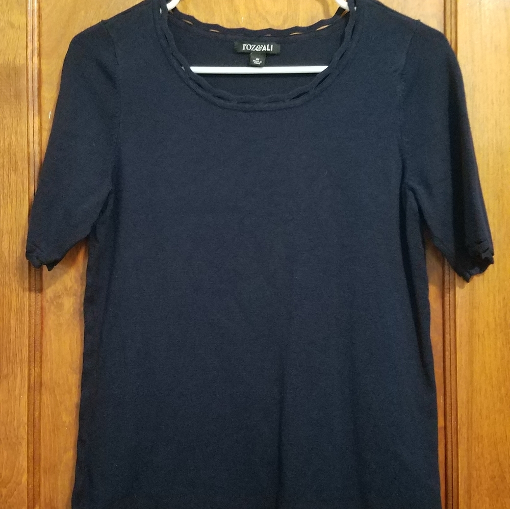 Roz & Ali Top